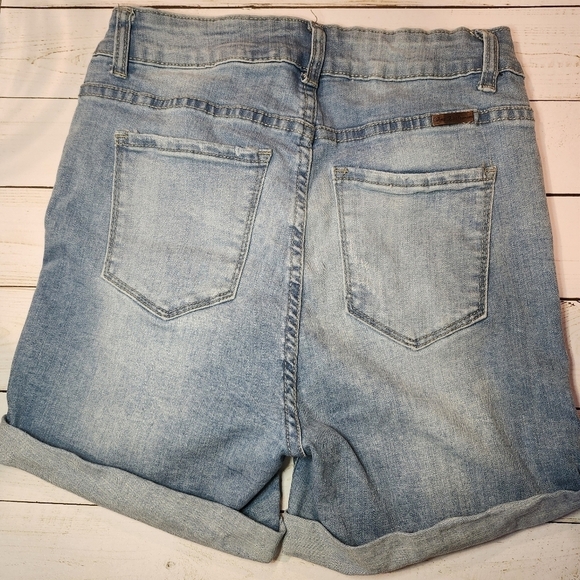 Vince Blue Premium Distressed Cuffed Jean Shorts Size Junior Large - Picture 4 of 8